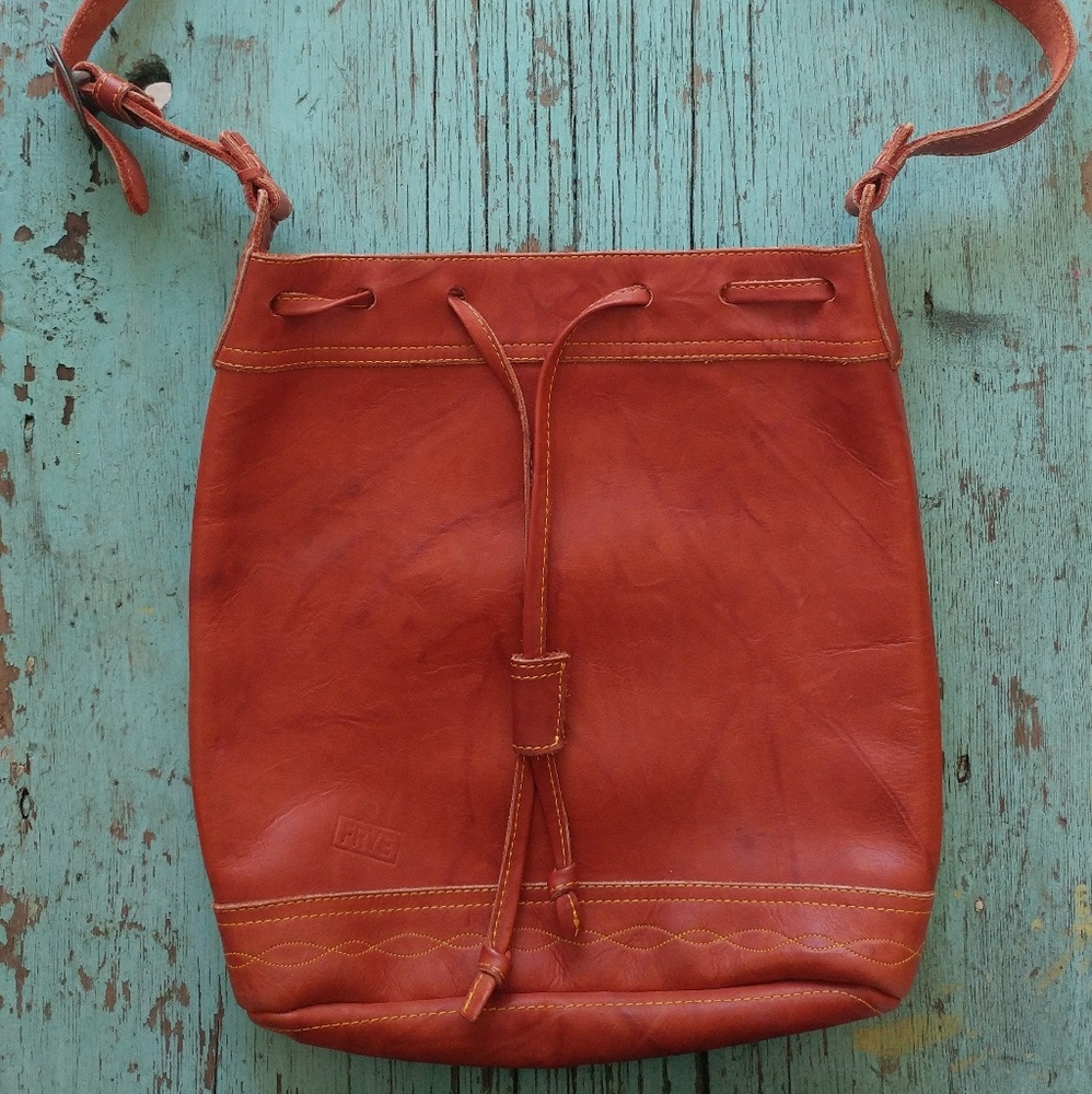 NWOT FRYE Chestnut Campus Drawstring Handbag